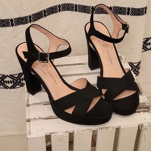 Chinese Laundry Sz 8 Black Platform Heels